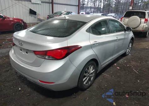 2015 Hyundai Elantra Se z USA, uszkodzony, nr VIN 5NPDH4AE7FH555454
